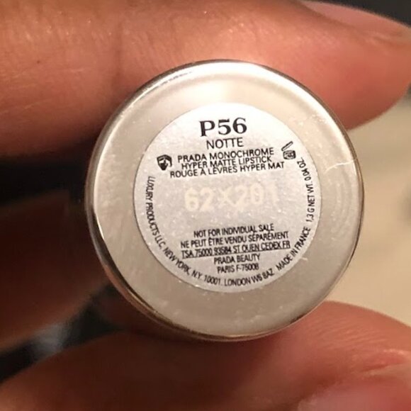 Limited Edition Prada Gift Bundle-Wallet Perfumes Hat Cosmetics Gift Bag and Box - Picture 11 of 13